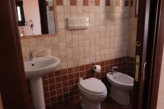 Aia-bagno-scaled
